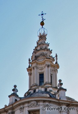 Sant'Ivo dans le Palais de la Sapienza 